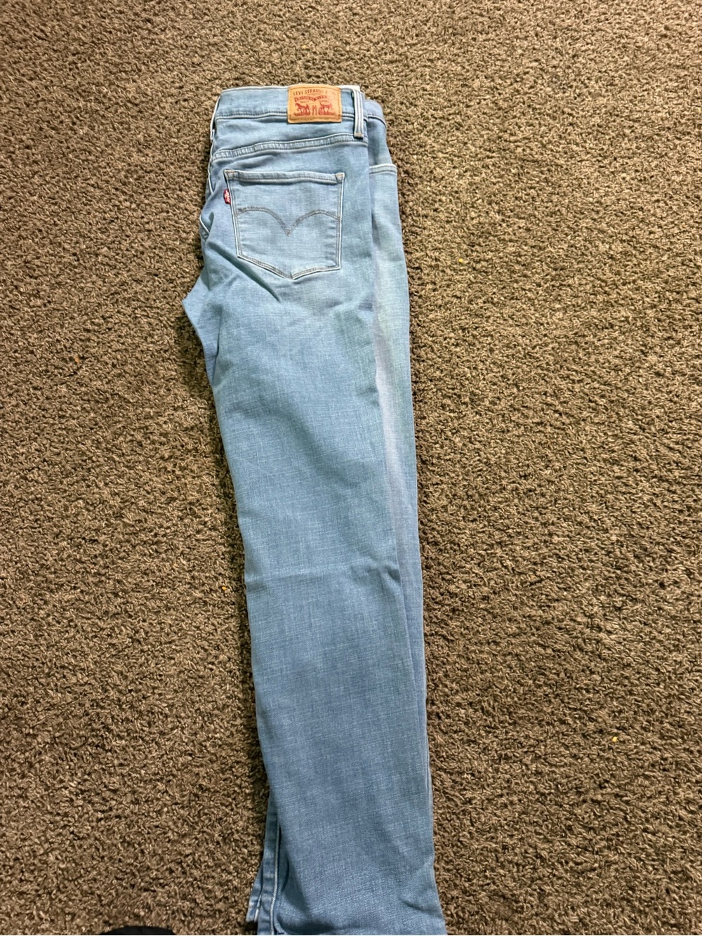 Levi's Light Wash Women's Shaping Slim Skinny Jeans